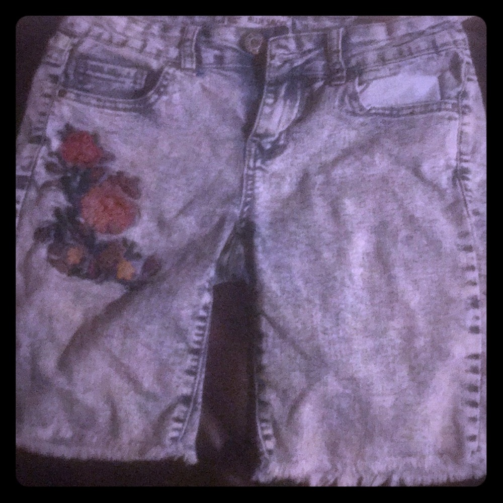 All kind jeans shorts summer fun